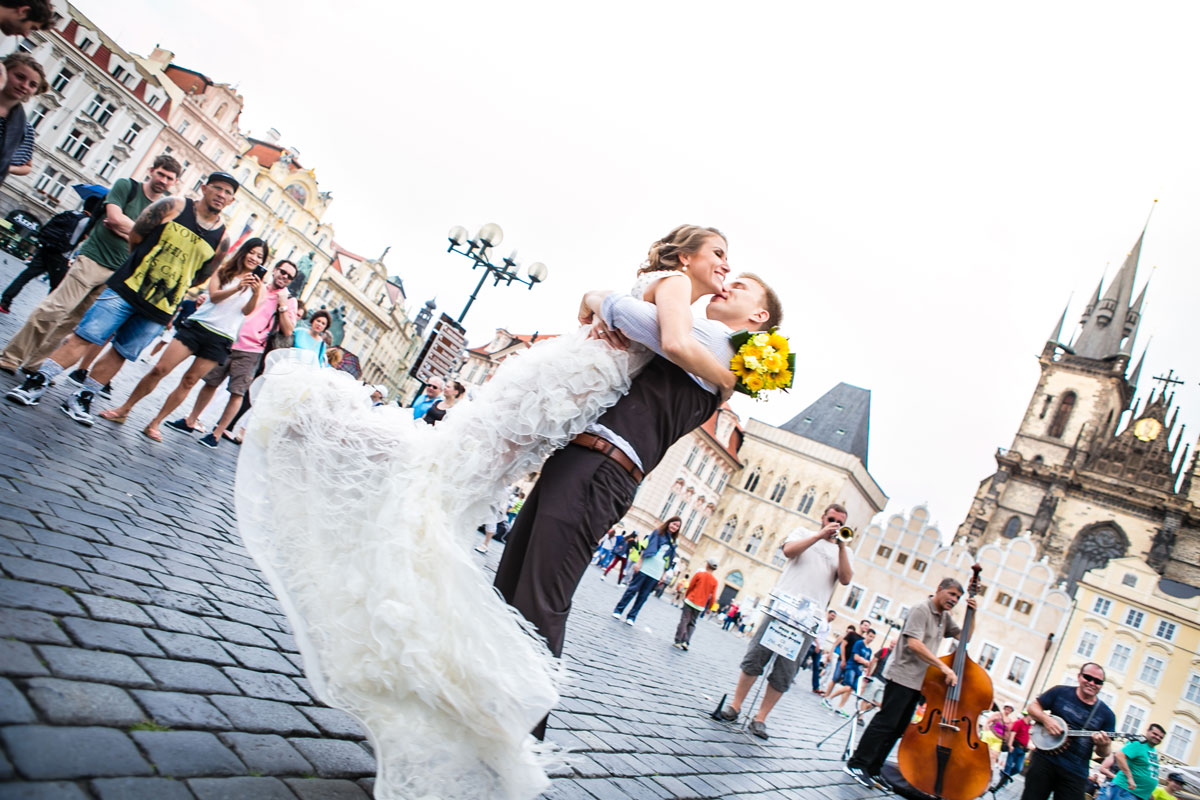 czech republic wedding in Prague city | destination wedding with a wedding photographer